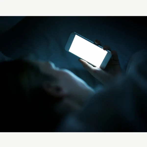 Using the Mobile Phone in the Dark